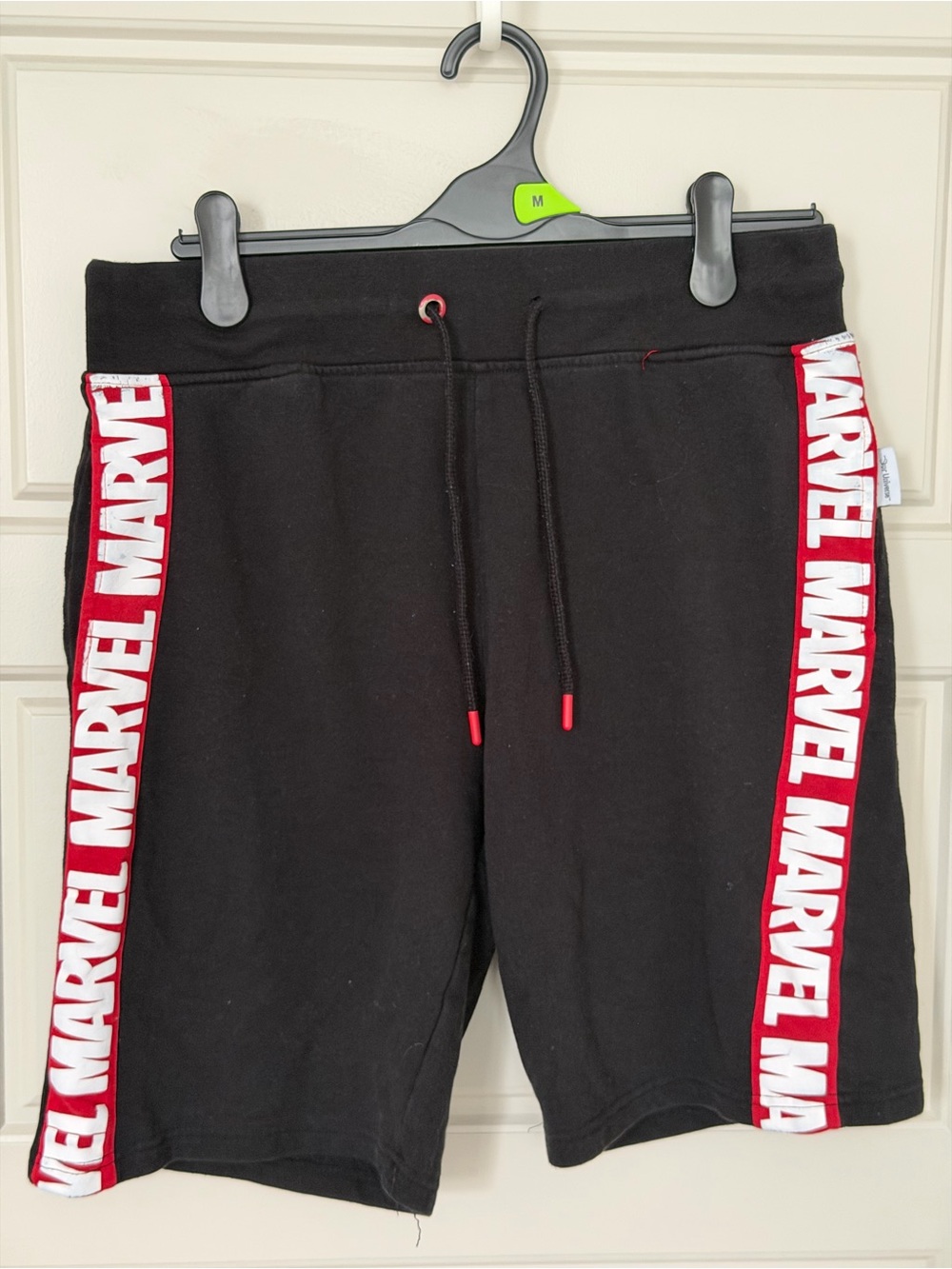 Marvel Our Universe Men's Logo Taped Track Sweat Shorts Black Red Size M